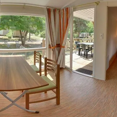 Les Airelles - Maeva Camping Baratier